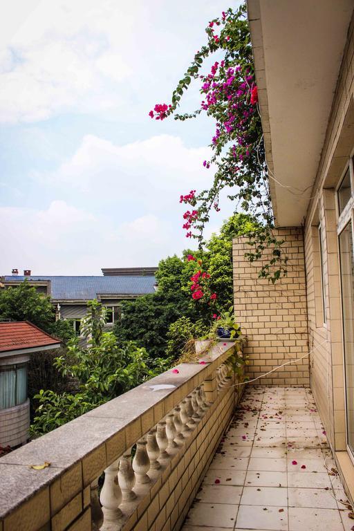 Chengdu Bling Bling Hostel Supoqiao Екстер'єр фото